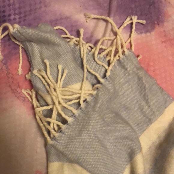 Lands end scarf - Picture 2 of 2